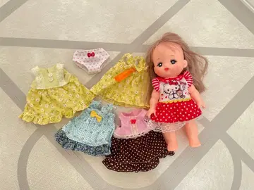 멜짱 본체 헬로키티 의류 세트