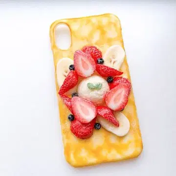 식품 샘플 크레이프 딸기