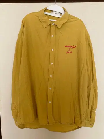 머스타드 컬러 긴팔 셔츠