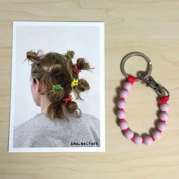 ina.seifart PERLEN SHORT 키링 핑크