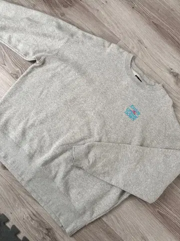 그레이 오버 사이즈 맨투맨 트레이닝복