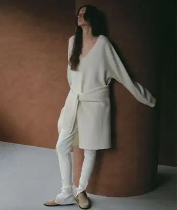 [ 새상품 미사용 ] 헴 버튼 니트 레깅스