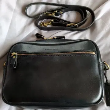 아날로지코 트립 숄더백