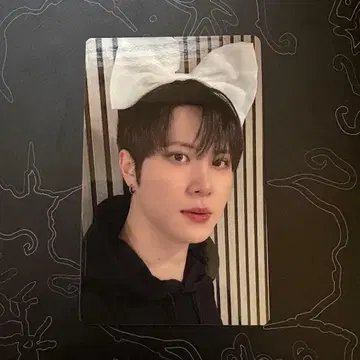 WEi 동한 트레이딩 카드 발매 이벤트 트레이딩 카드 전달회