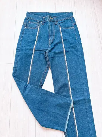 프린지 디자인 스트레이트 데님 34 사이즈