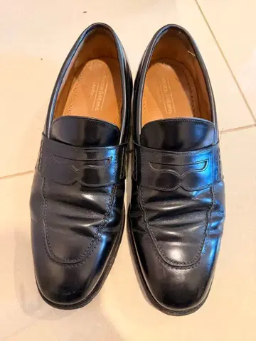 존스턴앤머피 블랙 로퍼 27.5cm