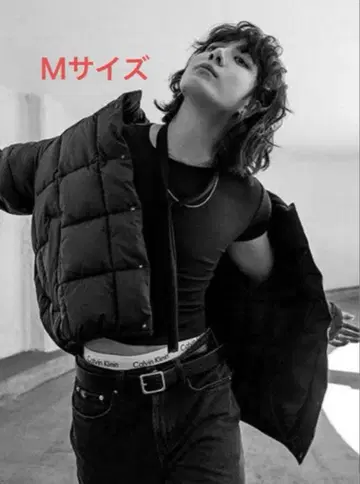 Calvin Klein 블랙 다운 자켓 M 사이즈