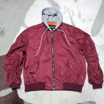 후드 부착 자켓