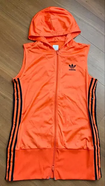 adidas 후드 부착 저지 네온 오렌지