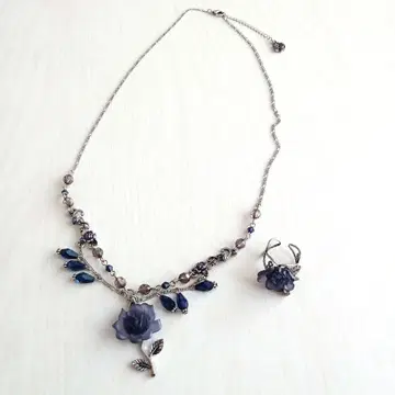 [ 즉시 결제 가격 ] axes femme 로즈 모티브 목걸이 반지 퍼플