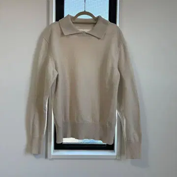 MHL. 카라 부착 긴팔 니트 스웨터