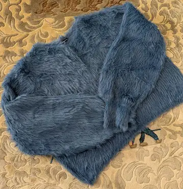 비비안 탐 스웨터 퍼 느낌