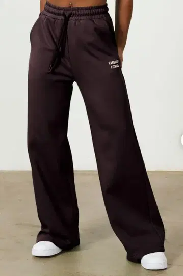 vanquish rejuvenate 새상품 mocha 스웨트 팬츠