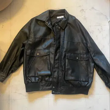 MONO-MART 페이크 가죽 자켓