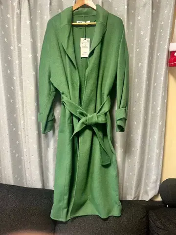 ZARA 그린 양모 롱 코트 벨트 포함