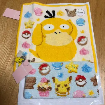 [ 미사용 새상품 ] 페이 x 포켓몬 플랫 파우치와 손수건 세트