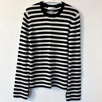 spick and span 스픽 앤 스팬 울 보더 니트