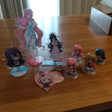 너에게 푹 빠져버린 100명의 그녀 굿즈 모음