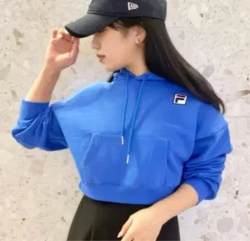 FILA x SNIDEL 콜라보 크롭 후드티 블루 스나이델 휠라