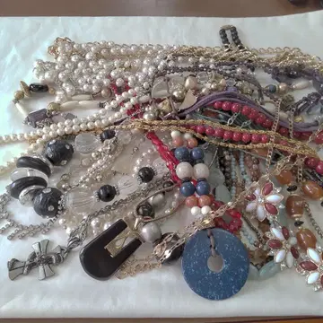 묶음 판매 다양한 디자인의 목걸이 세트 고져스