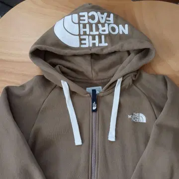 THE NORTH FACE 브라운 후드 부착 후드티