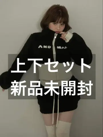 andmary Fluffy zip up jacket mini skirt