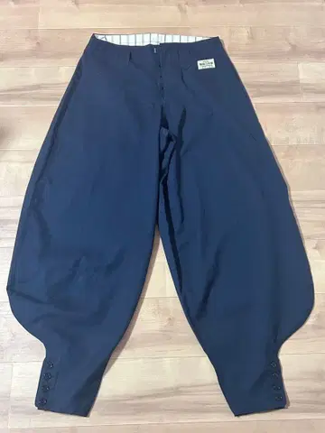 네이비 7부 바지 4개 버튼