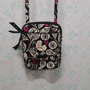 베라 브래들리 디즈니 콜라보 백