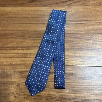 루이지 보렐리 넥타이