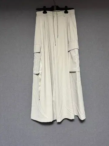 HARE 화이트 와이드 팬츠