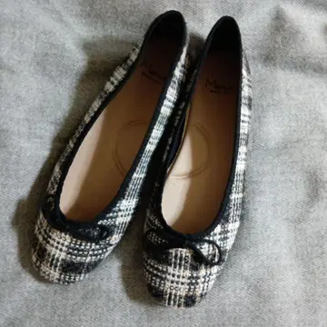 메뉴에 발레 슈즈 블랙 화이트 체크 S