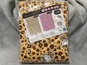 헬로키티 레오파드 무늬 퀼트 매트