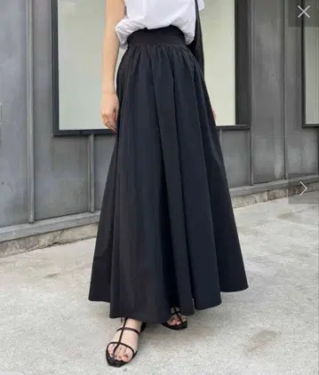 카프리슈 레마쥬 와이드 벨트 플레어 스커트 36 블랙