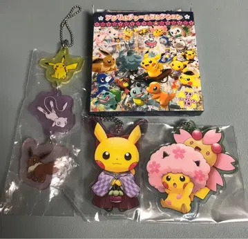 포켓몬 피카츄 뮤우 이브이 아크릴 참