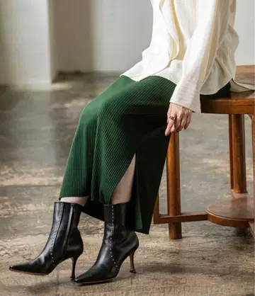 NOBLE 노블 골지 타이트 스커트