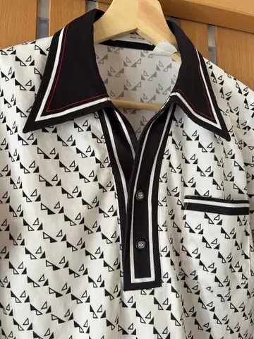 쇼와 레트로 풀오버 셔츠