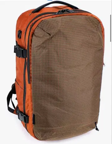 컬럼비아 브라운 체크 무늬 백팩 40L