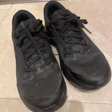 ON Cloudsurfer Trail 2 WP W Black