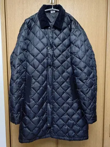 X-adventure 블랙 퀼팅 코트 M 사이즈