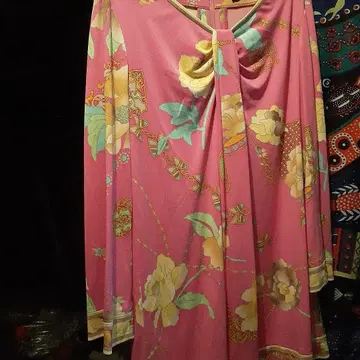 꽃무늬 핑크 긴팔 튜닉 레오나르도 브랜드