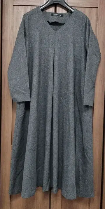 미즈이로 인드 원피스 울