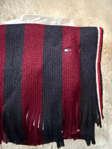 TOMMY HILFIGER 스트라이프 머플러 ONE SIZE