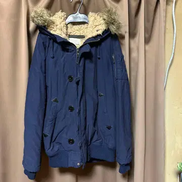 여성 후드 부착 아우터