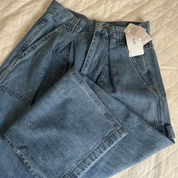 KBF 미사용 새상품 베인더 팬츠 데님