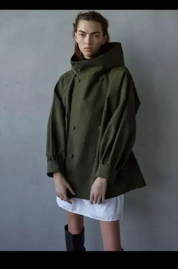 [바슈몽] VACHEMENT 리사이클 쉘 타프타 푸드코트