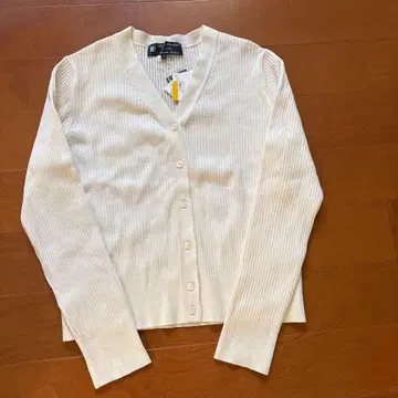 새상품 23구 니트 가디건 & 니트 스커트