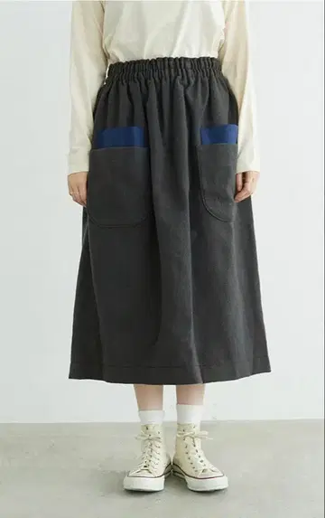 홈스펀 homspun 더블 포켓 개더 스커트 택 포함 새상품 M 사이즈