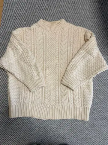 6(ROKU)BEAUTY & YOUTH 케이블 니트 스웨터