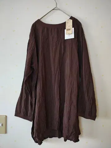 스튜디오 클립 새상품 4950엔 와셔 블라우스 브라운