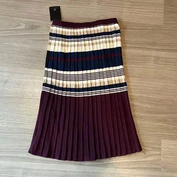 인터플래닛 플리츠 니트 스커트